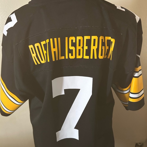 New barely worn NFL on field jersey by Nike. - Picture 2 of 3